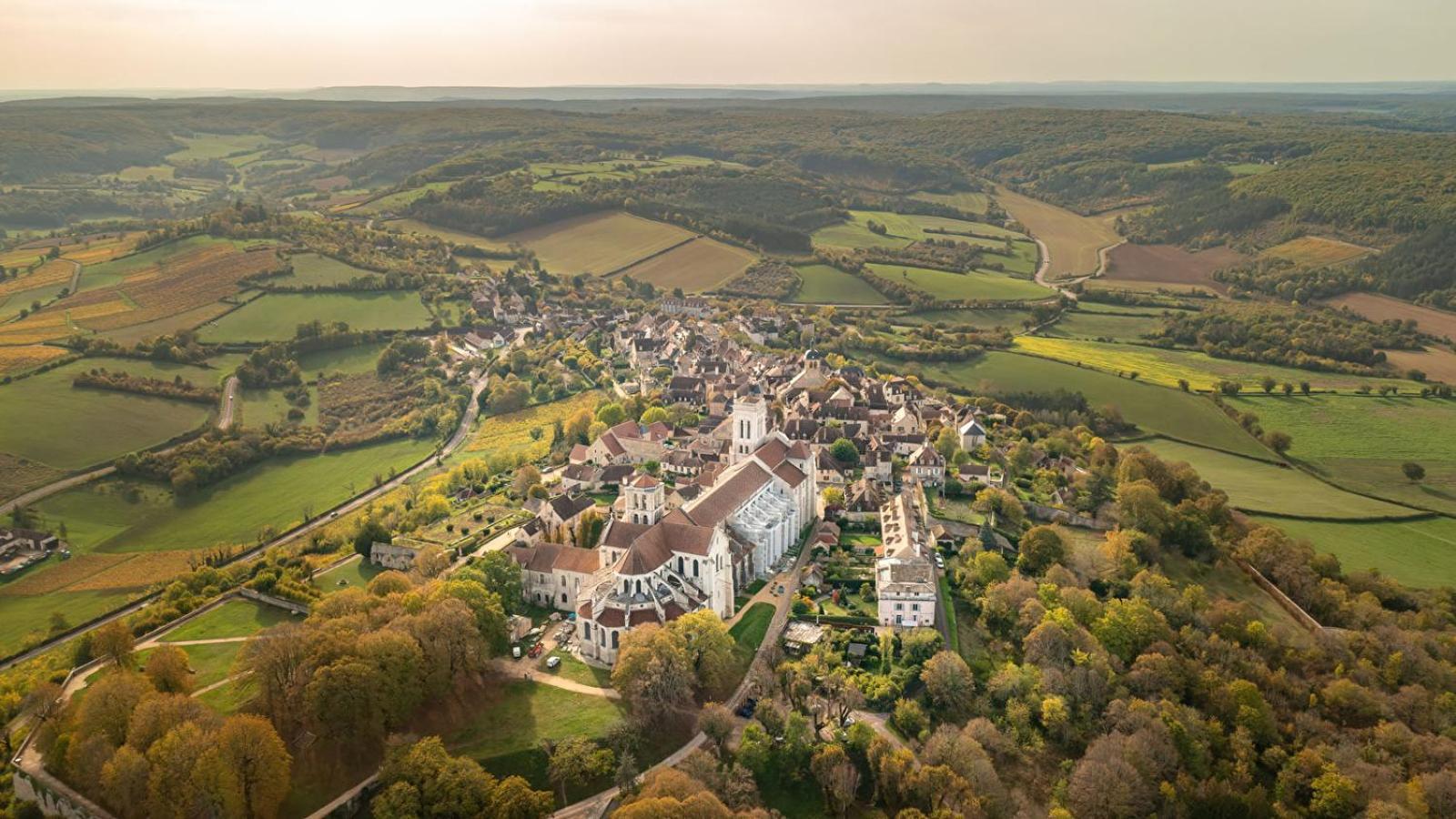 Le Gite Du Sorcier 89 Avallon Extérieur photo